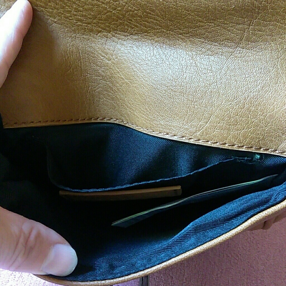 Mini Crossbody Leather Bag Forever 21. Gem